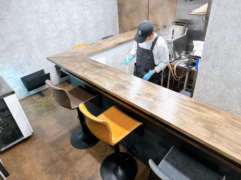 八王子ラーメン横山食堂 吉祥寺店のアルバイト・バイト求人情報-02
