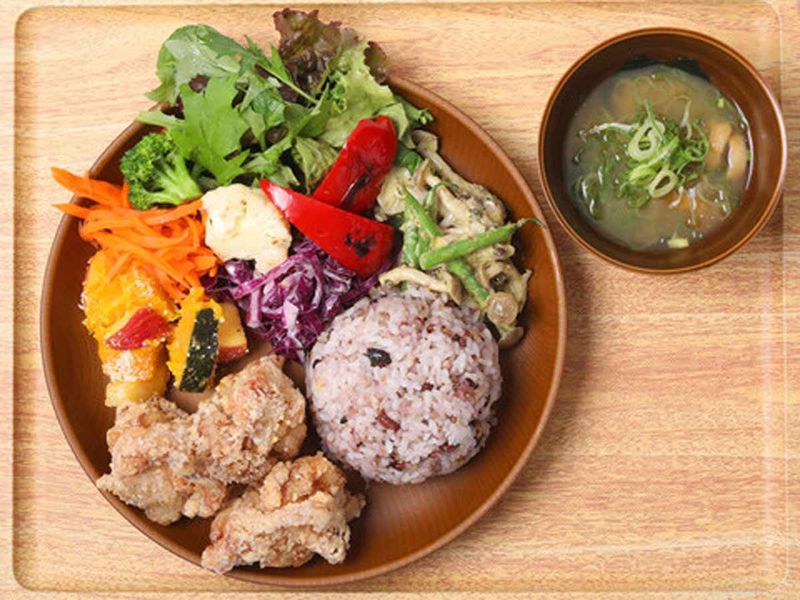鳥〇食堂×タニタカフェみのおキューズモール店のアルバイト・バイト求人情報-01