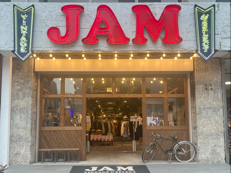 株式会社JAM　TRADING　古着屋JAM福岡店のアルバイト・バイト求人情報-02