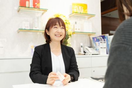 REIKO KAZKI　日本橋三越店のアルバイト・バイト求人情報-03