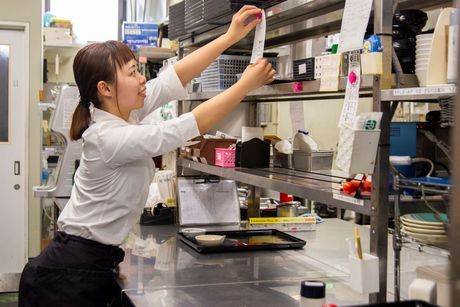 庄屋　サンスパ大村店<052>の求人情報