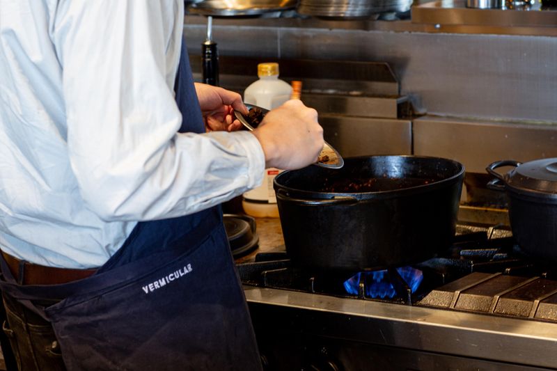 VERMICULAR RESTAURANT THE FOUNDRY　ニュウマン高輪店のアルバイト・バイト求人情報-02