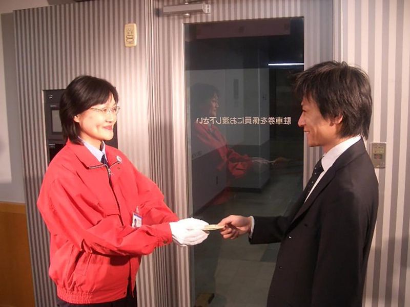 株式会社不二ビルサービス　岡山支店　(勤務地:住友生命岡山ビル)のアルバイト・バイト求人情報-02