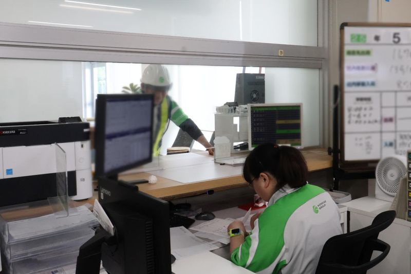 鴻池運輸株式会社　神奈川綾瀬営業所のアルバイト・バイト求人情報-03