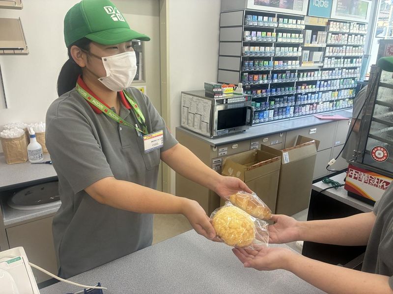 デイリーヤマザキ 綾瀬工業団地店のアルバイト・バイト求人情報-02