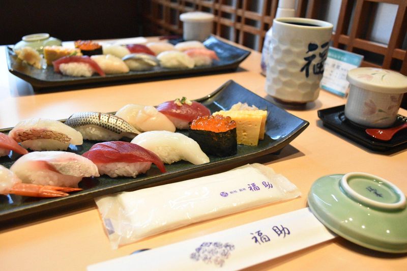 鮨処 銀座 福助　サンシャイン60店のアルバイト・バイト求人情報-03