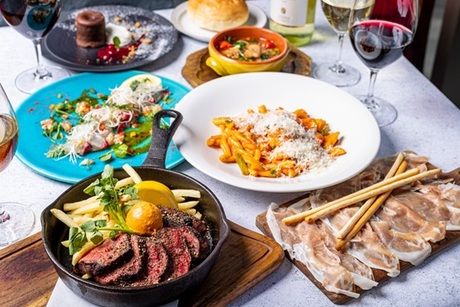 株式会社HUGE　RIGOLETTO TAPAS LOUNGEのアルバイト・バイト求人情報-04