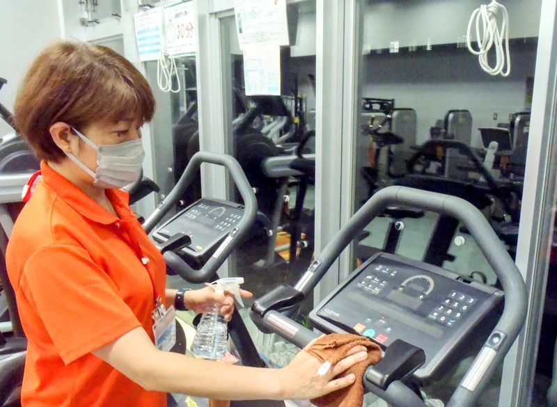 茅ヶ崎市屋内温水プールのアルバイト・バイト求人情報-03