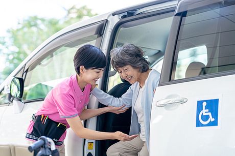 株式会社エタンセルの求人情報