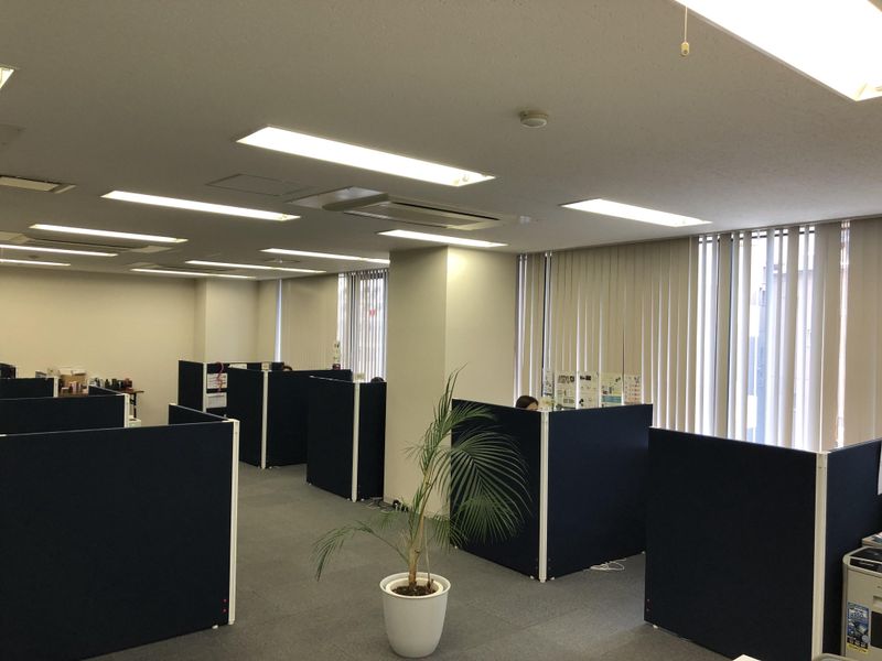 新福岡店の求人・転職情報-04