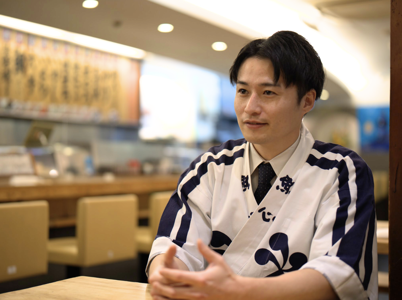 あじびるグループ　元祖ぶっちぎり寿司 魚心 心斎橋店のアルバイト・バイト求人情報-02