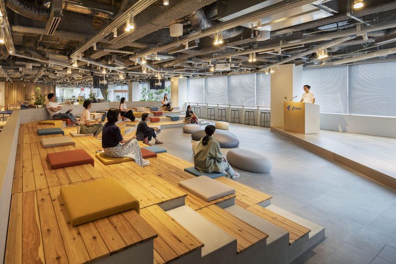 フリー株式会社のアルバイト・バイト求人情報-02