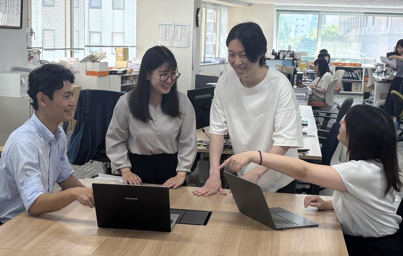 ストラーダ行政書士法人のアルバイト・バイト求人情報-04