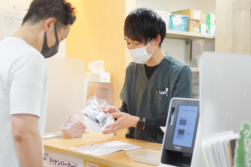 ピース薬局　西三国店のアルバイト・バイト求人情報-03