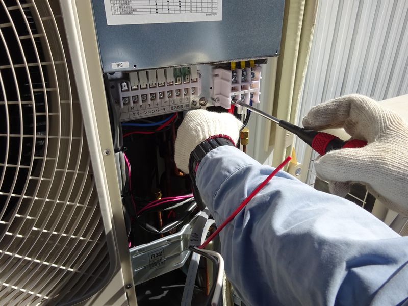 徳真電機工業株式会社