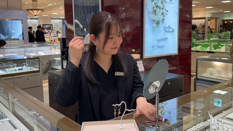 テイクアップ大丸札幌店のアルバイト・バイト求人情報-02