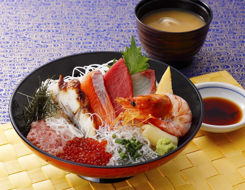 築地食堂源ちゃん 汐留シティセンター店のアルバイト・バイト求人情報-02