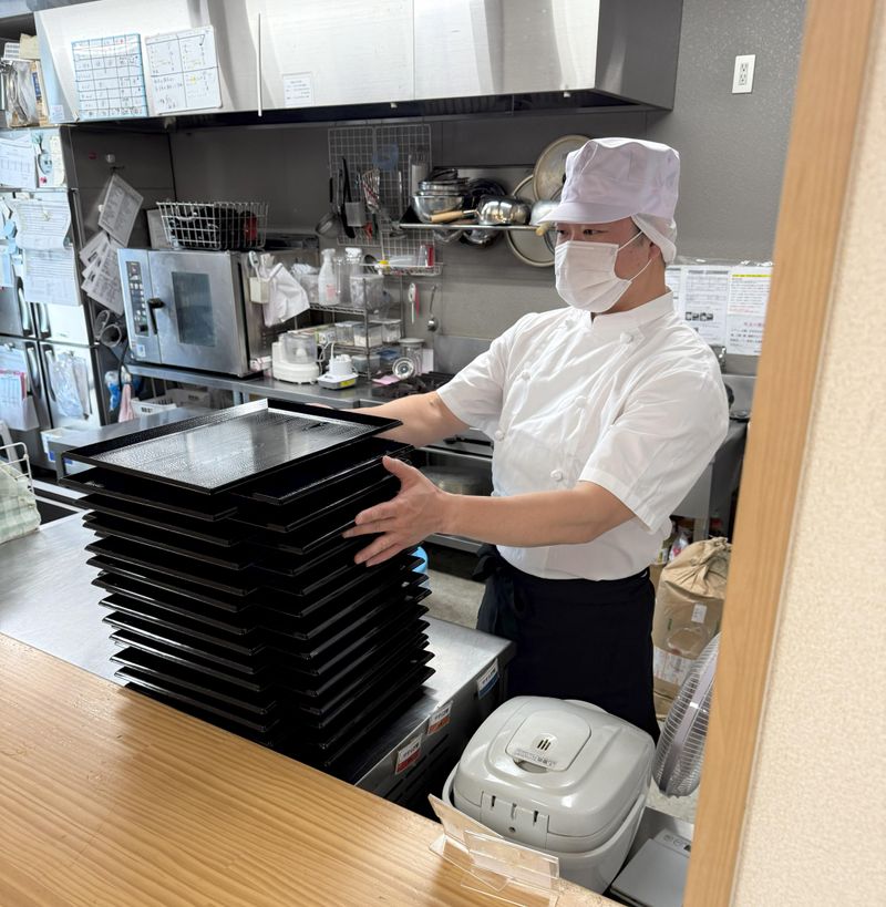 弥生桜 弐番館のアルバイト・バイト求人情報-03