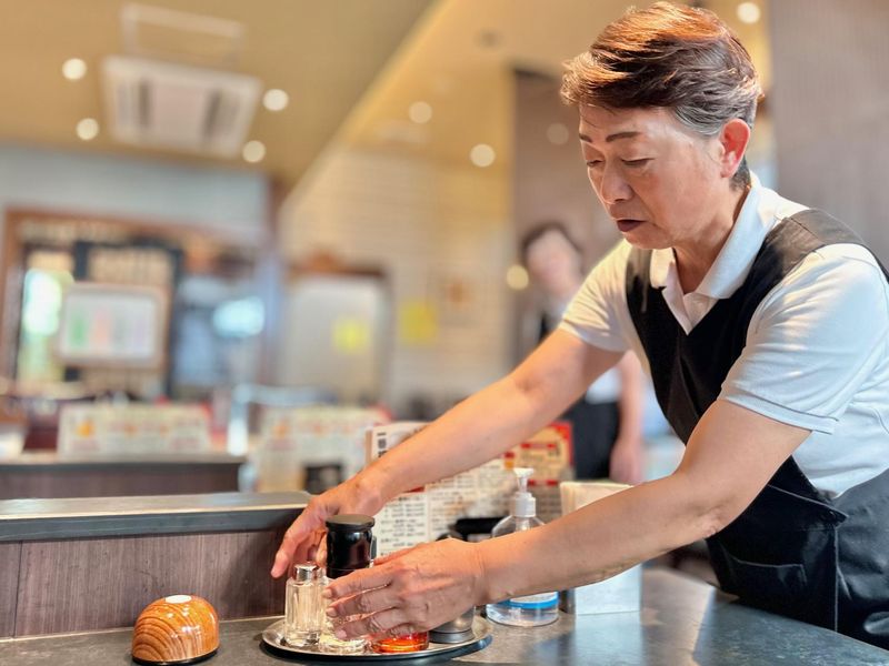 中国料理 龍華園のアルバイト・バイト求人情報-04