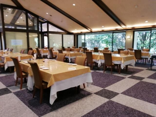 よみうりゴルフ倶楽部レストランのアルバイト・バイト求人情報-03