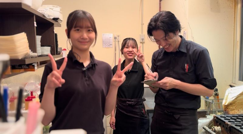 カフェ&バル　TAKOMARUのアルバイト・バイト求人情報-02