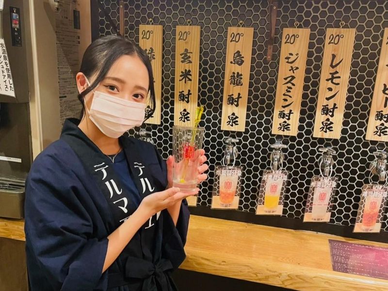 ㈱ひまわりコーポレーション ひねり蛇口ハイ 大衆酒泉テルマエのアルバイト・バイト求人情報-02