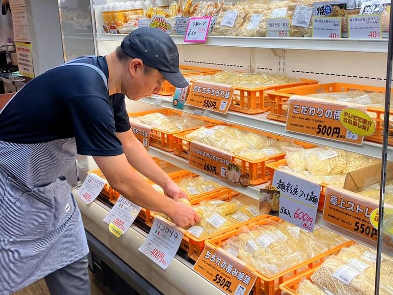 麺市場中野ブロードウェイ店のアルバイト・バイト求人情報-04