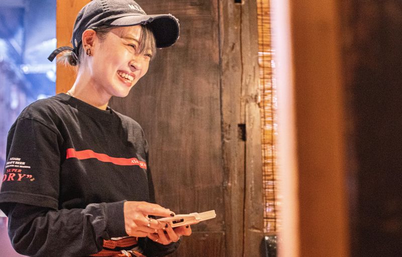 肉もつ屋 神坊(石焼レバー・認定生肉・馬刺し)/有限会社エス・ケイコーポレーションのアルバイト・バイト求人情報-04