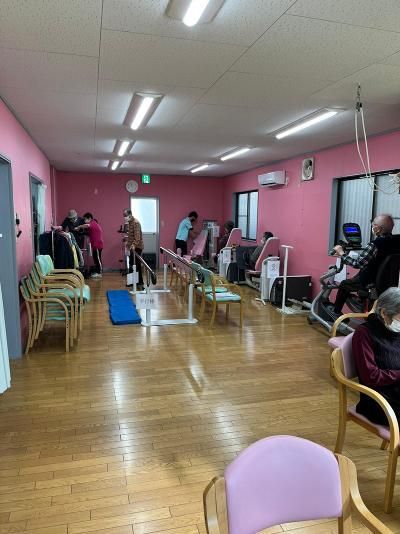 なつめ半日型リハビリデイサービス(株式会社CHIKEN)のアルバイト・バイト求人情報-07