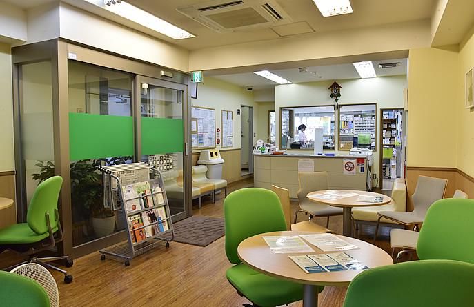 アイファ薬局　神楽坂店のアルバイト・バイト求人情報-02