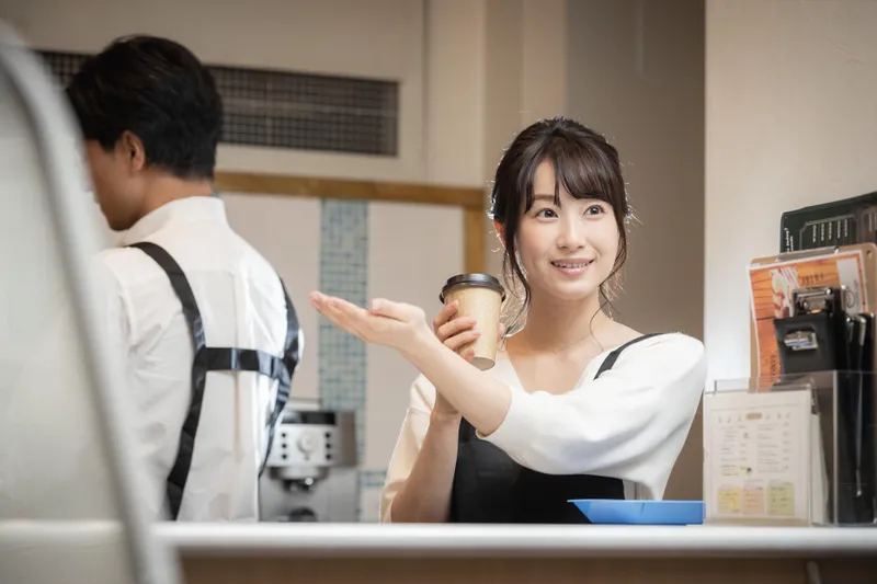 KEY’S CAFÉ　大阪堂島店のアルバイト・バイト求人情報