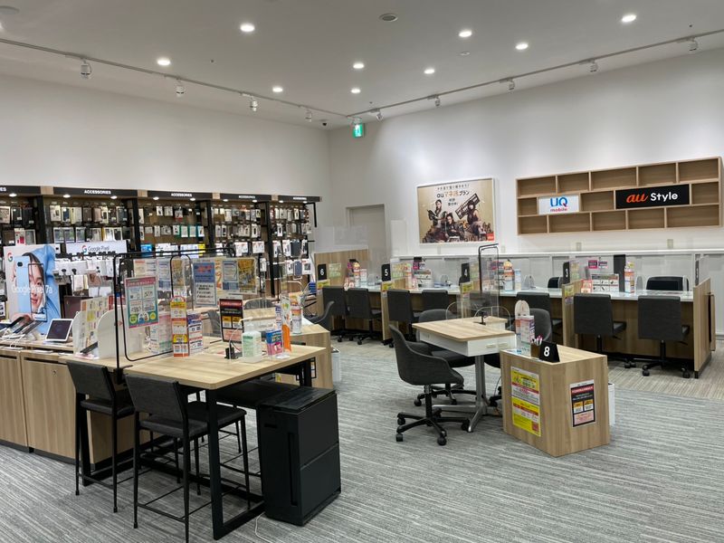 au Style イオンモール白山/iA　LINK株式会社のアルバイト・バイト求人情報-12