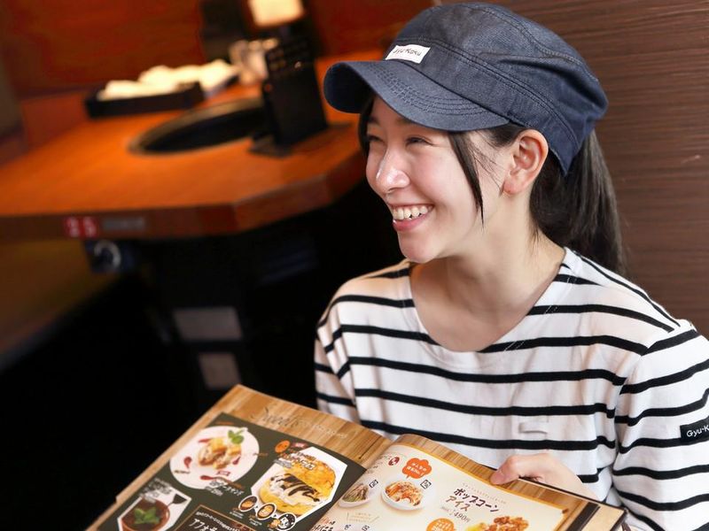 炭火焼肉　牛角　初生店のアルバイト・バイト求人情報-12