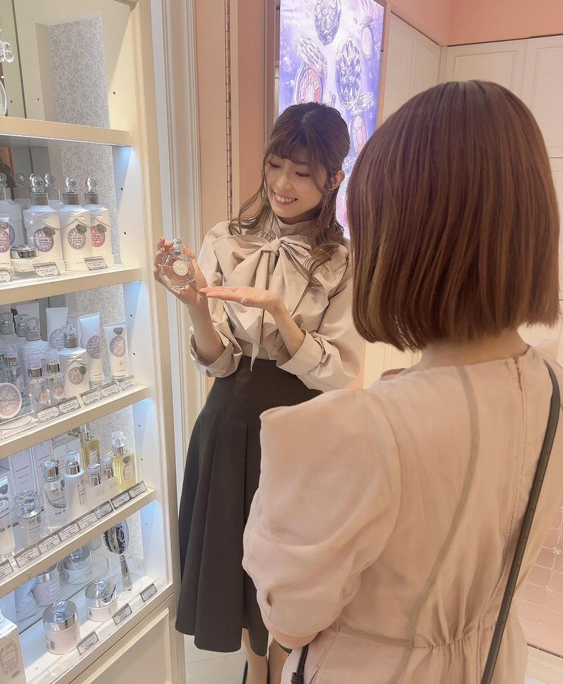 JILLSTUART Beautyルミネ池袋店のアルバイト・バイト求人情報-04
