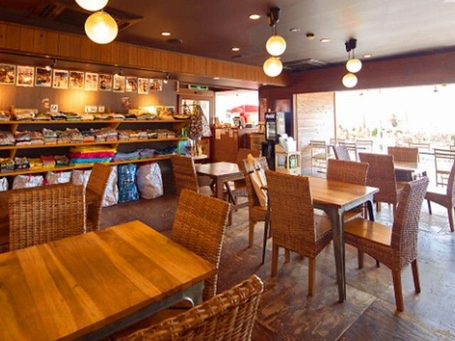 88tees CAFE(ヤヤカフェ)のアルバイト・バイト求人情報-01
