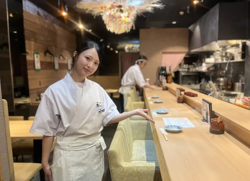 あじびるグループ 元祖ぶっちぎり寿司 魚心 心斎橋店のアルバイト・バイト求人情報