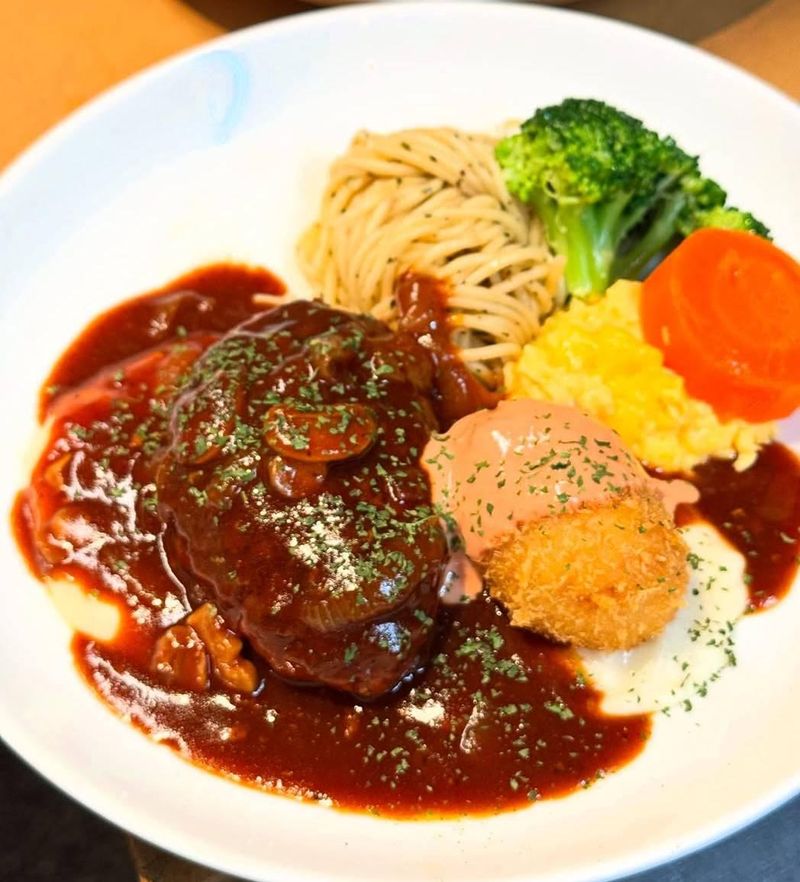 kitchen　ekuboのアルバイト・バイト求人情報-02