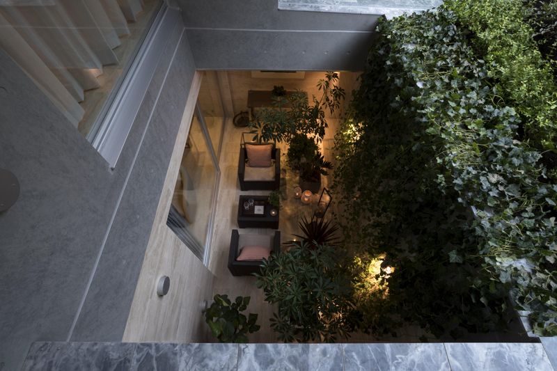 二子玉川プレミアムショールームのアルバイト・バイト求人情報-03