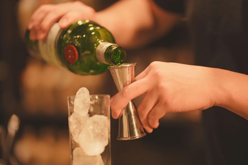 bar Jiroのアルバイト・バイト求人情報