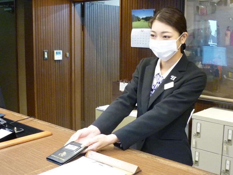 枚方カントリー倶楽部のアルバイト・バイト求人情報-03