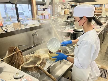 四代目　横井製麺所　大府店のアルバイト・バイト求人情報-03