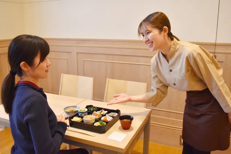 株式会社小梅　創作料理 FANCL令和本膳のアルバイト・バイト求人情報-02