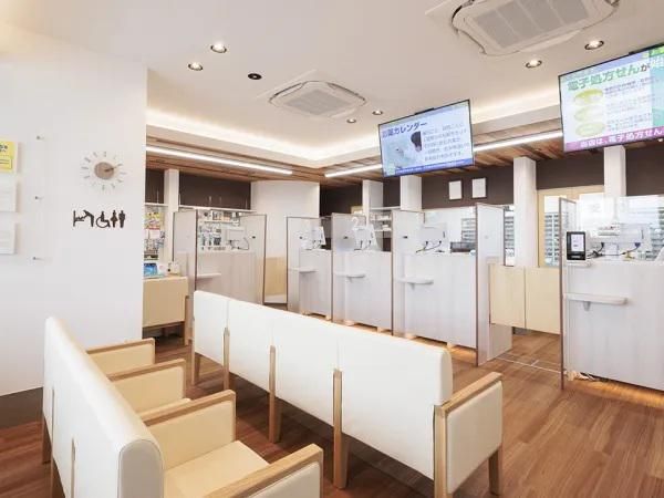 とみなが薬局 浦安店のアルバイト・バイト求人情報-03