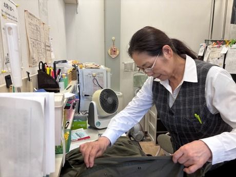 おしゃれ洗濯じゃぶじゃぶ　イオンタウン本巣店(タカケンサンシャイン株式会社)のアルバイト・バイト求人情報-02
