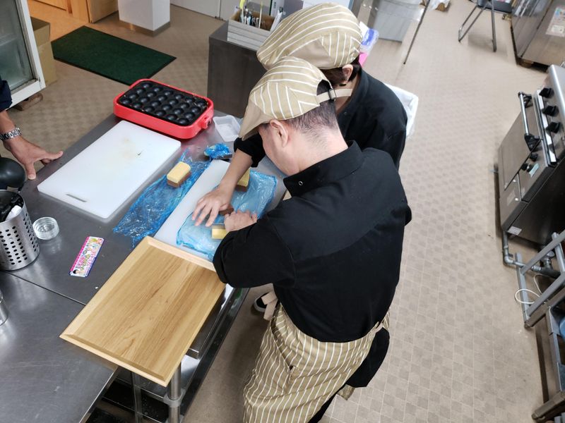 Cafe　ZEN　205　~give=take~(一般社団法人あでらんて)のアルバイト・バイト求人情報-02