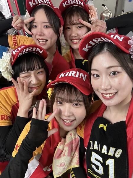 甲子園球場内のキリンビール売り子