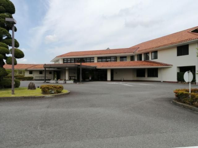 よみうりゴルフ倶楽部レストランのアルバイト・バイト求人情報-02