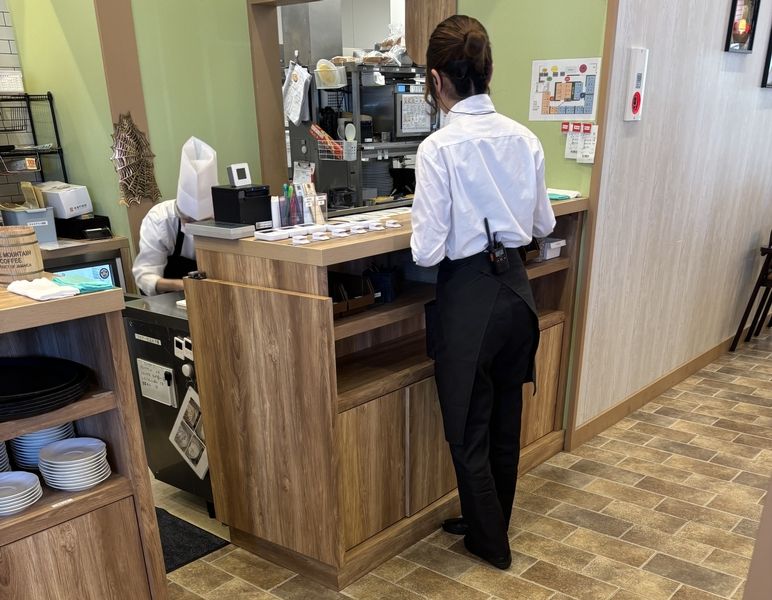 高倉町珈琲 上越店のアルバイト・バイト求人情報-06