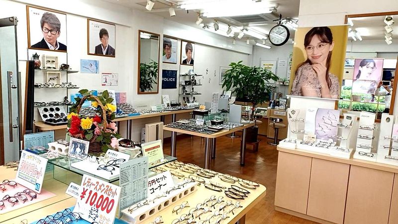 メガネポート　若葉店のアルバイト・バイト求人情報-02