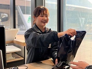 ベルーナドーム　ライオンズ チームストア フラッグスのアルバイト・バイト求人情報-04